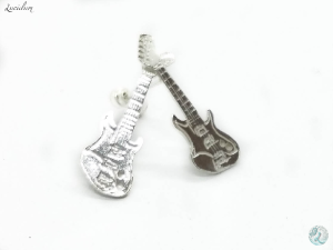 ARETES GUITARRA