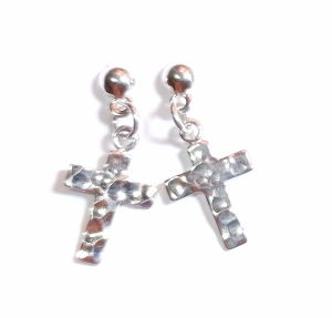 ARETES CRUZ