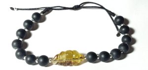 PULSERA ONIX Y CARACOL DE AMBAR